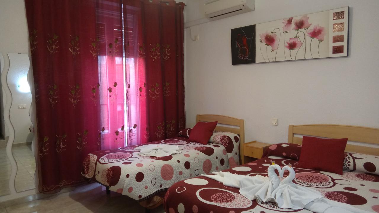 Hostal Huespedes Toledo Madrid Extérieur photo